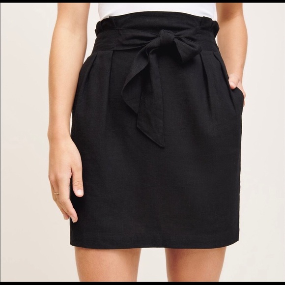 Dynamite Black Linen Mini Skirt - Picture 2 of 7